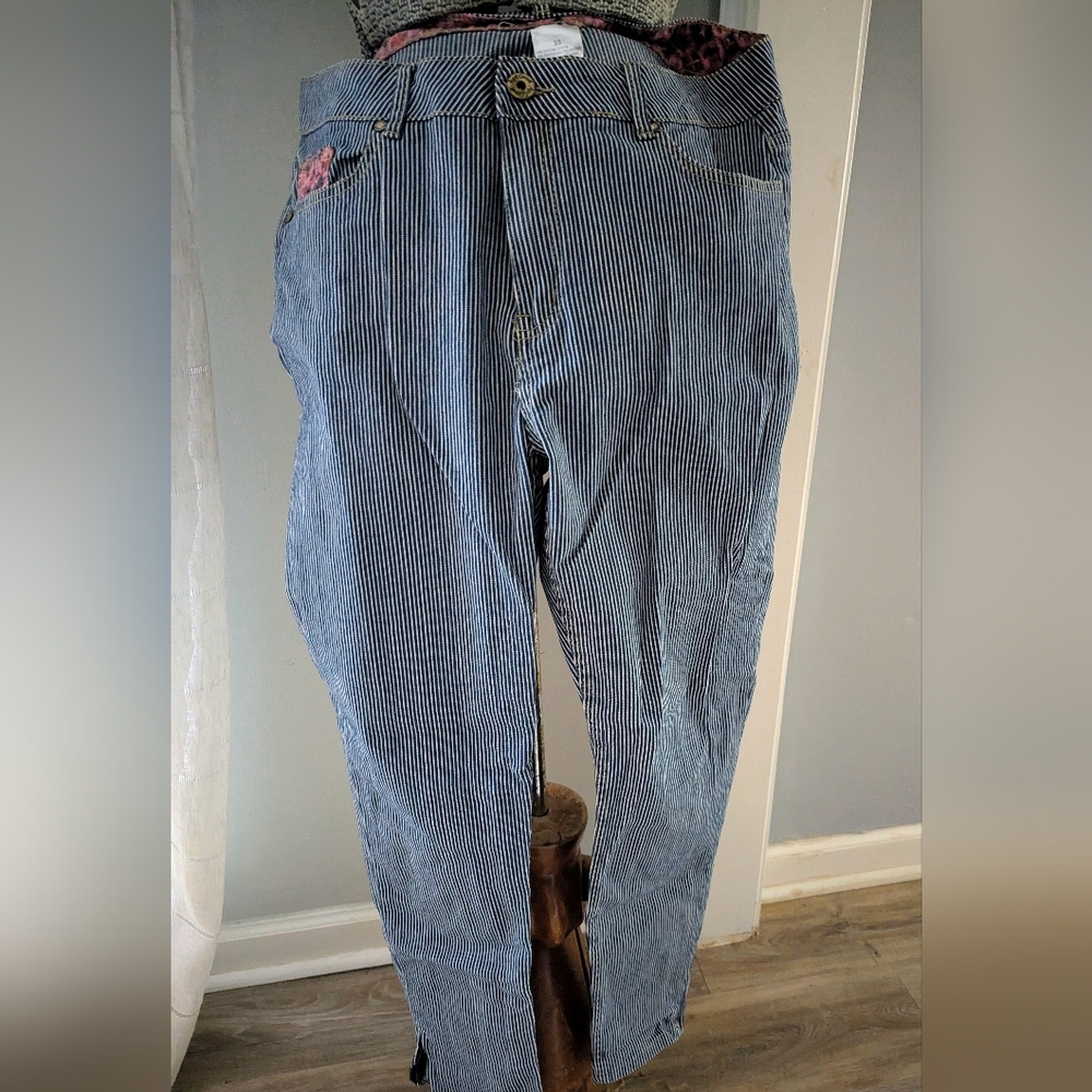 Women Jeans, April Cornell Pinstripe